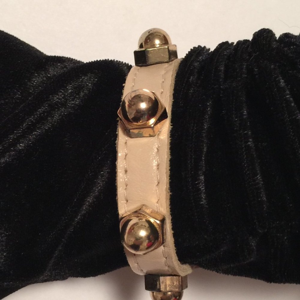 CC SKYE GOLD PLATED BOLT WRAPPED LEATHER BRACELET